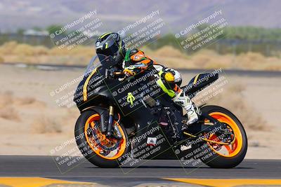 media/Oct-09-2022-SoCal Trackdays (Sun) [[95640aeeb6]]/Turn 3 (930am)/
